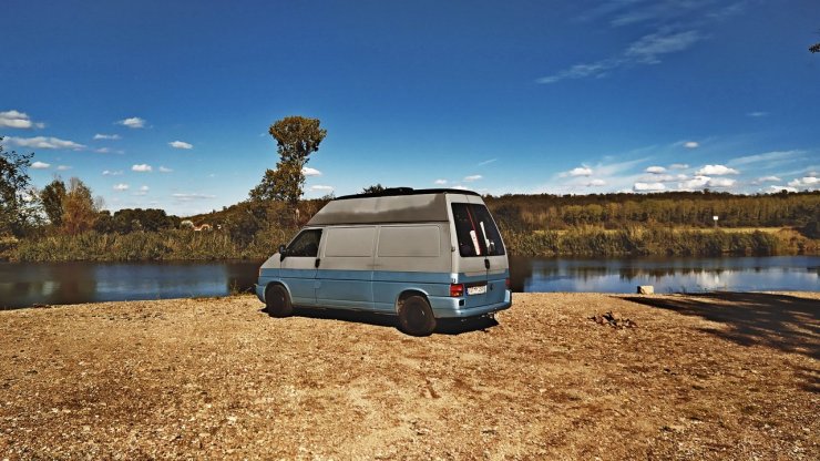 Dieses Bild hat ein leeres alt-Attribut; sein Dateiname ist 39557701oi.jpg